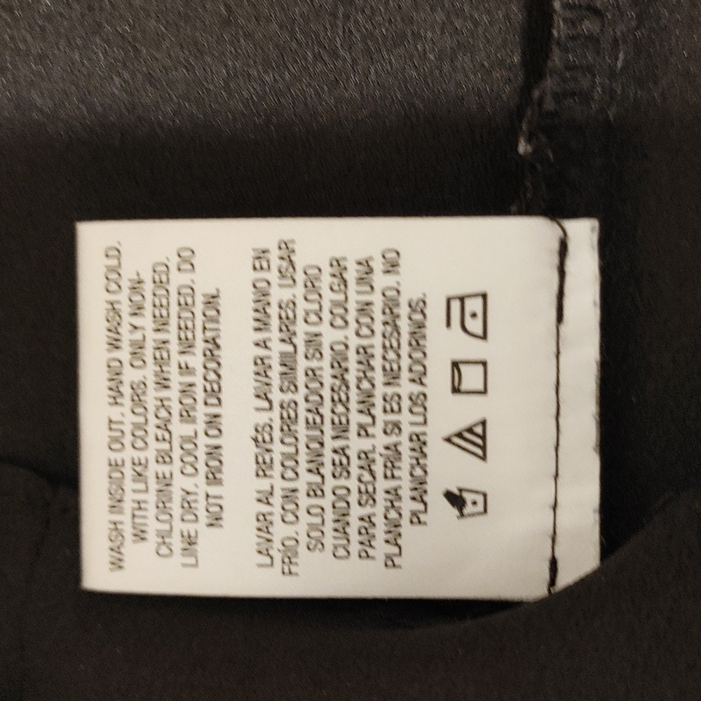 ๐ Covington Top - Picture 9 of 10